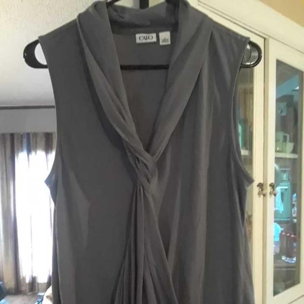 Grey tunic style top
